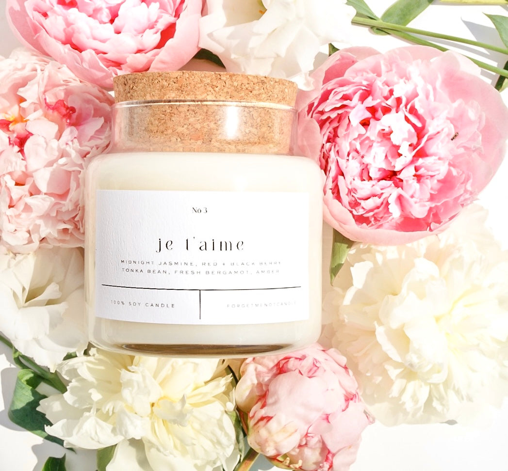 Je T'aime 22 oz Glass Candle